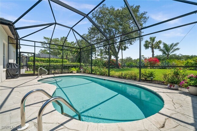 Building Photo - 24921 Bay Cedar Dr