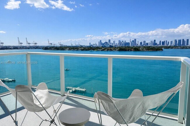 Building Photo - 1000 West Ave