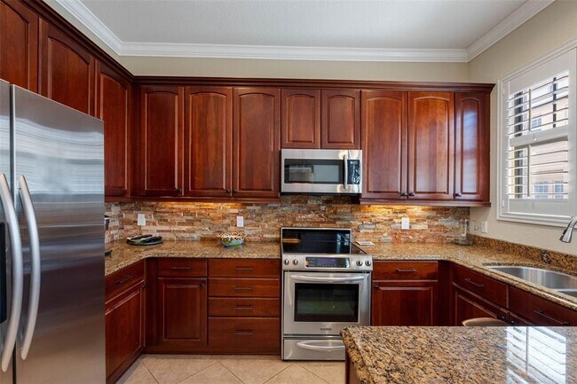 Building Photo - 6012 Yeats Manor Dr
