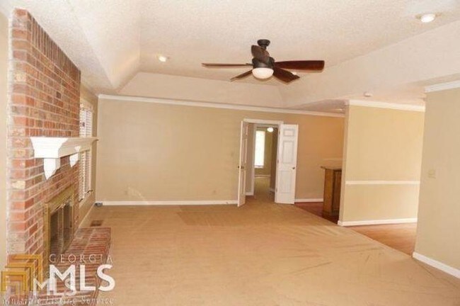 Building Photo - 4 bedroom in Tyrone GA 30290