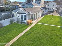 Building Photo - 58 5th St
