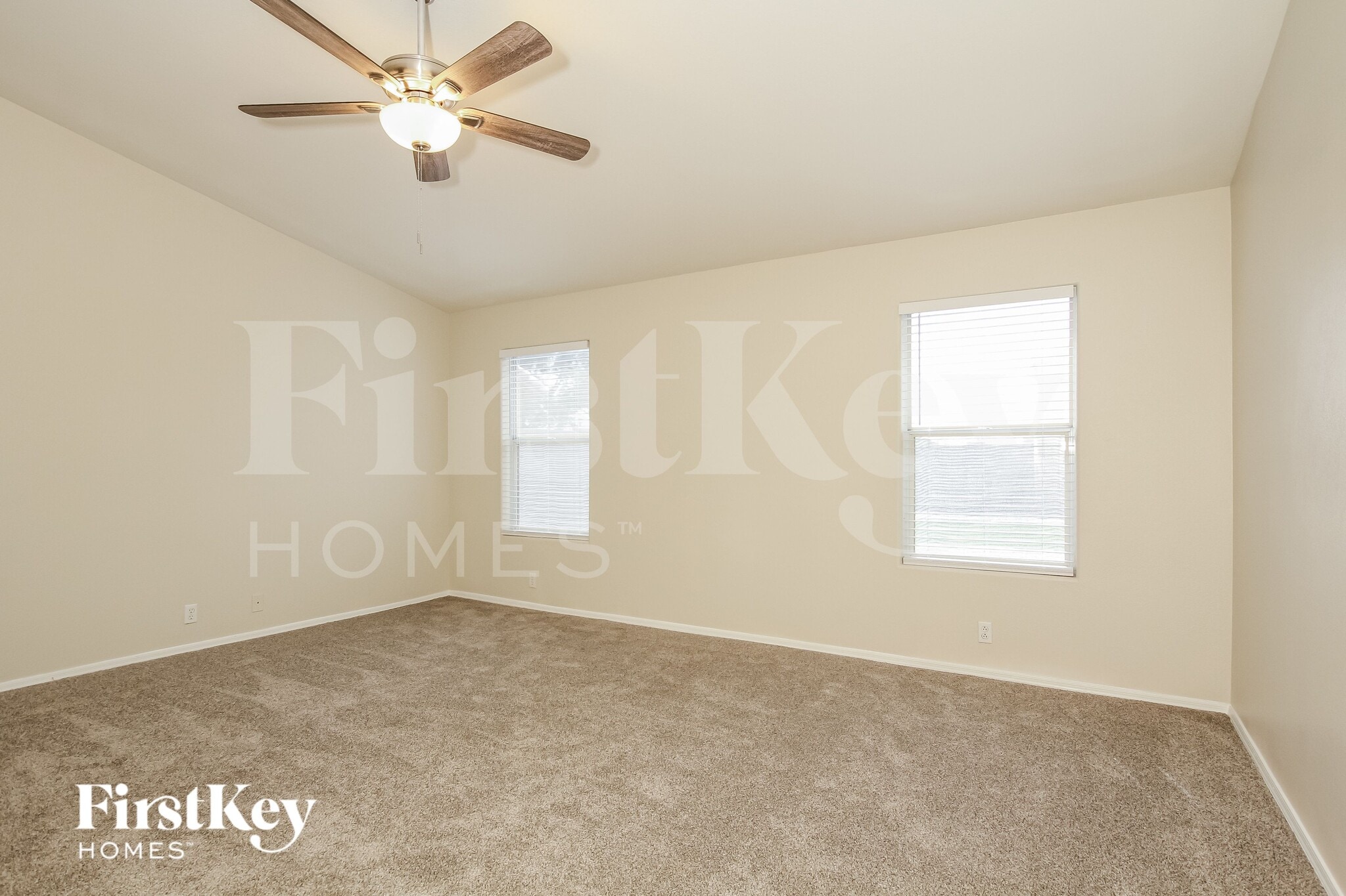 Building Photo - 6396 N 81st Dr