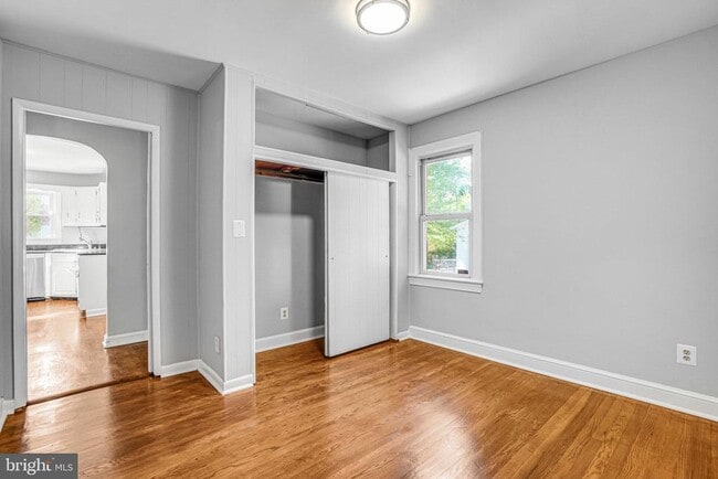 Building Photo - 8230 Gregory Dr