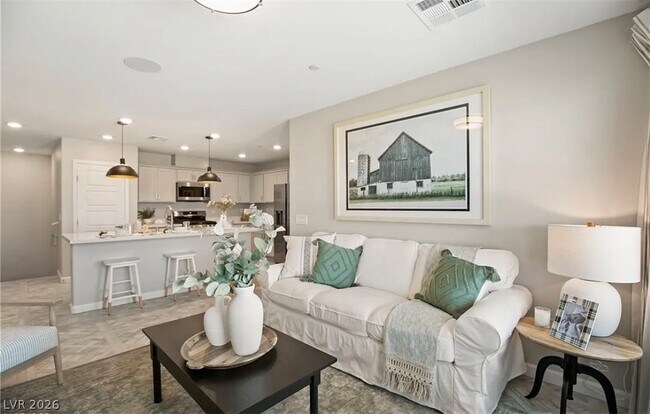 Building Photo - 4258 Vivenda St