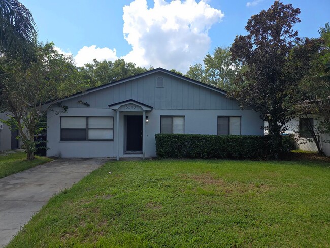 Primary Photo - 4 Bed 2 Bath Home Near Baldwin & Winter Park