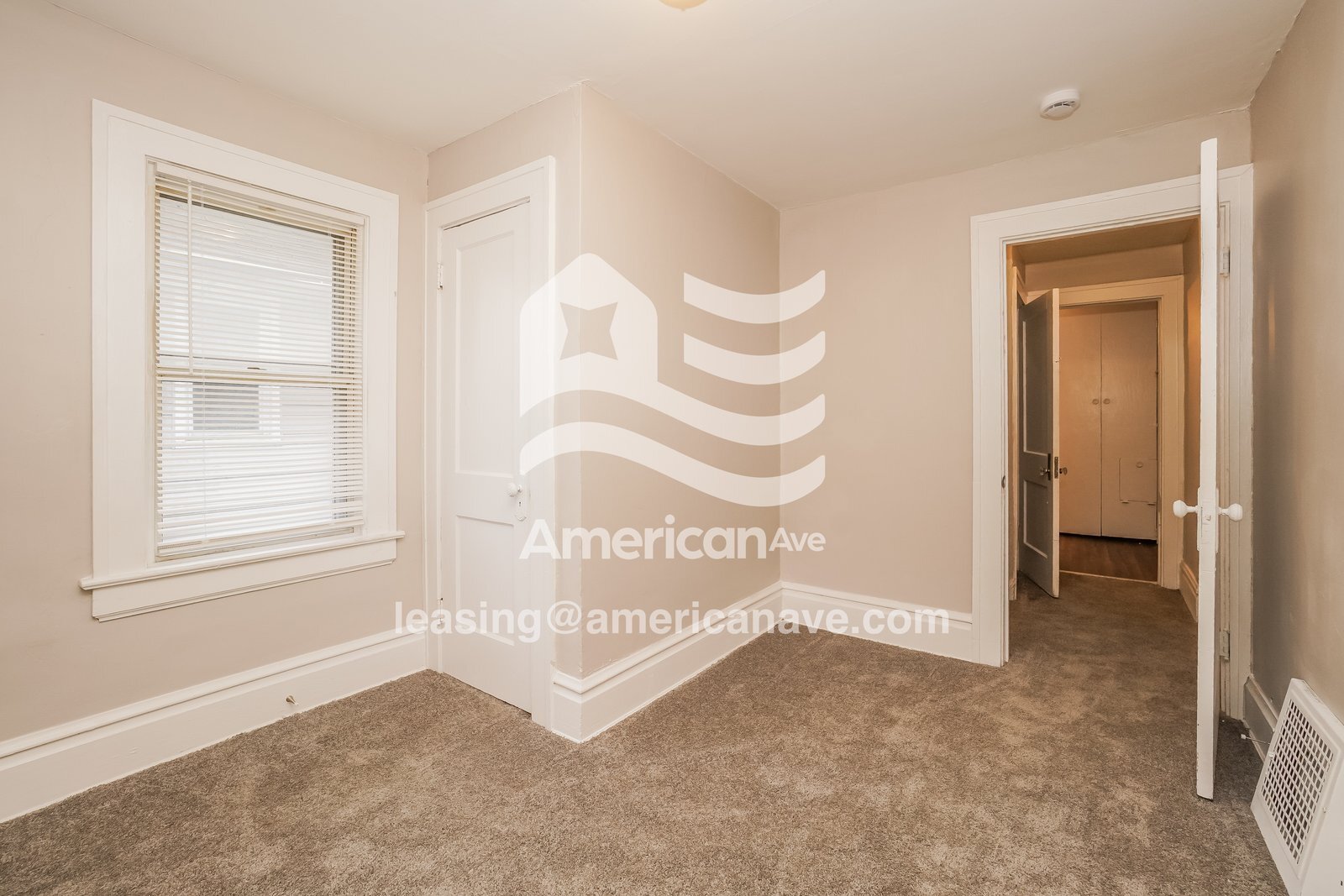 Building Photo - 586 Johnston Ct