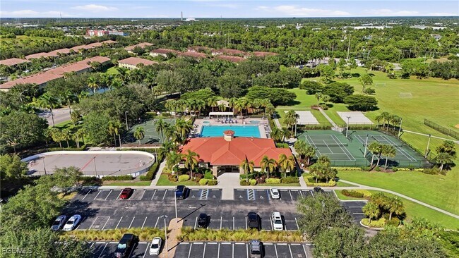 Building Photo - 9409 Ivy Brook Run