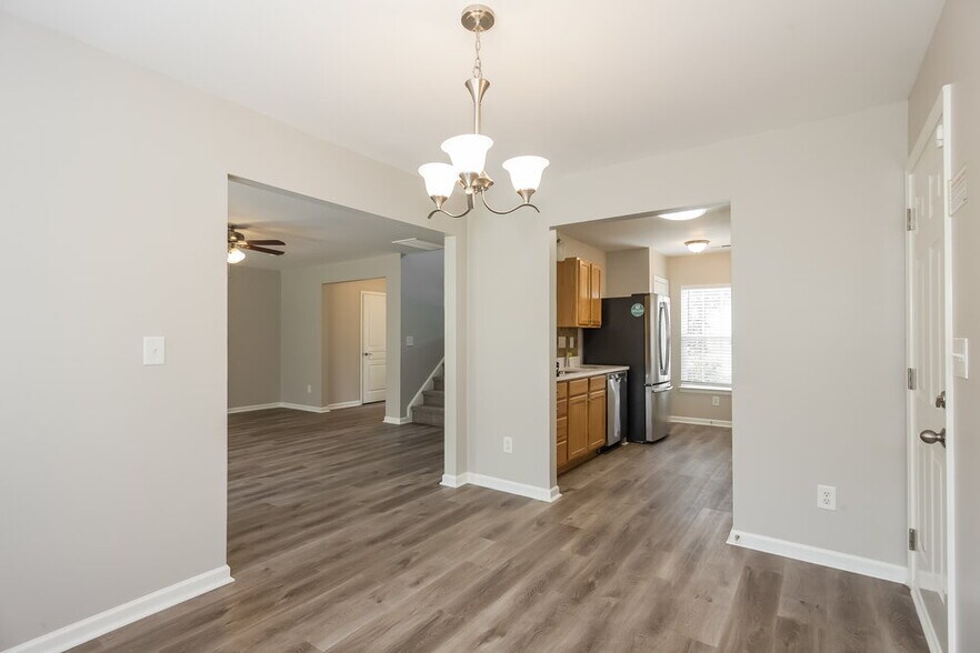 Building Photo - 133 Arbridge Ct