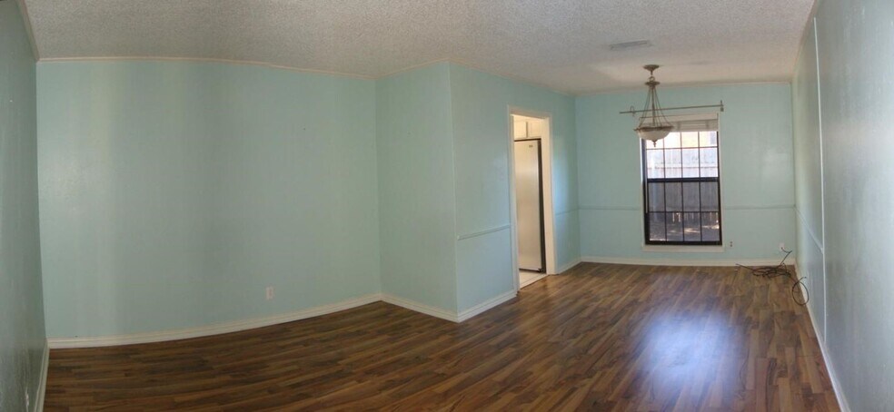 Building Photo - 202 Margarita Dr