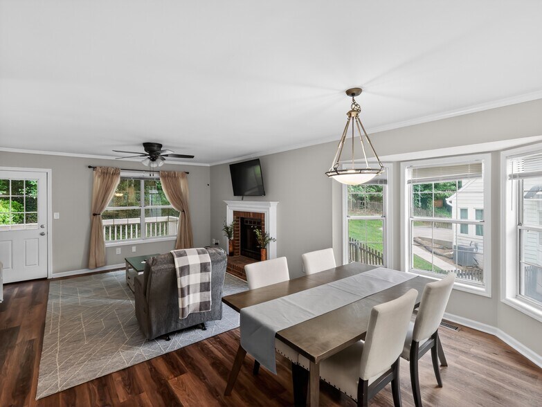 Building Photo - 5124 Laurel Bridge Ct SE