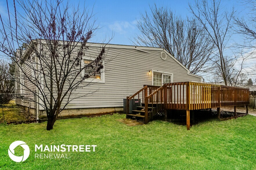 Building Photo - 9732 Sue Helen Dr