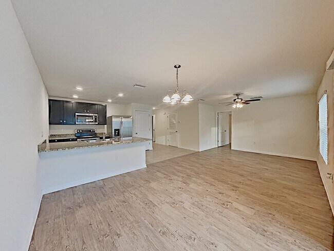 Building Photo - 7774 Broad Pointe Dr