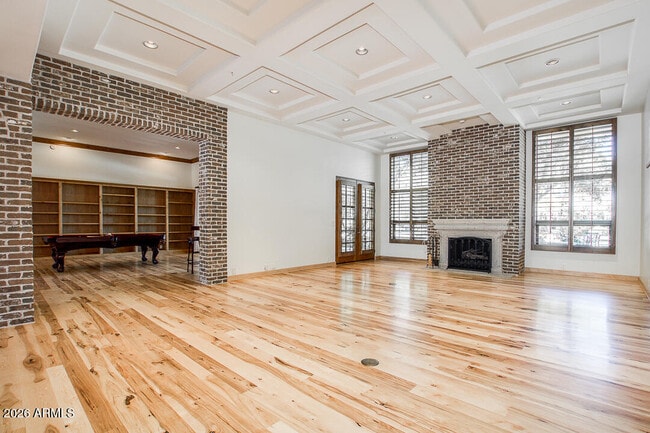 Building Photo - 6526 E Exeter Blvd