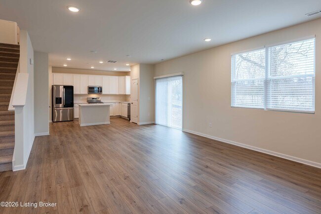 Building Photo - 2023 Lyndon Green Cir