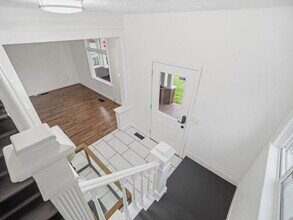 Building Photo - Stunning Updated Home in North Spokane | Bright Interiors, Modern Kitchen & Private Patio