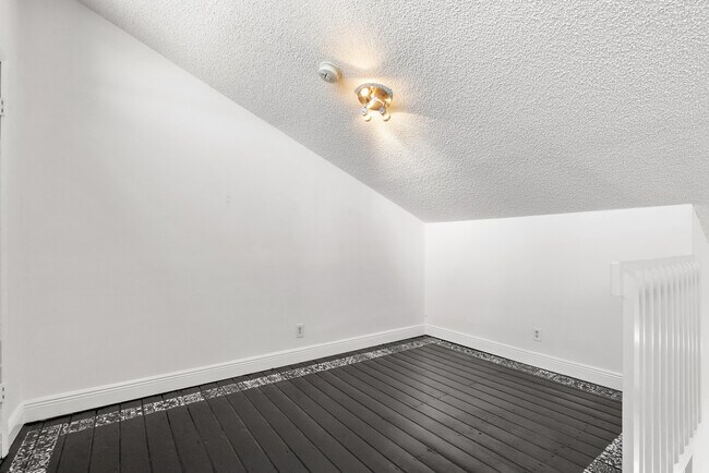 Building Photo - 5110 Nesting Way