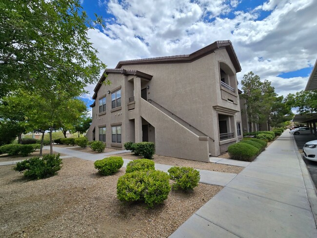 Primary Photo - A Charming 3 Bedroom upstairs unit in NW L...