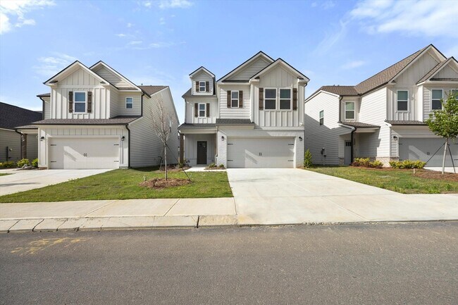 Building Photo - 2117 Firelight Wy