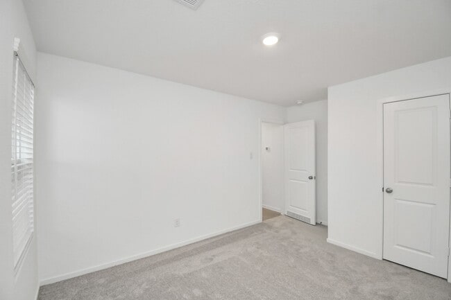 Building Photo - 1034 Gentle Nook Dr