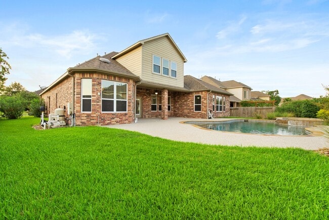 Building Photo - Stunning 4-bed, 4-bath Home in Auburn Lakes community!