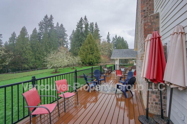 Building Photo - 745 S 21st Pl