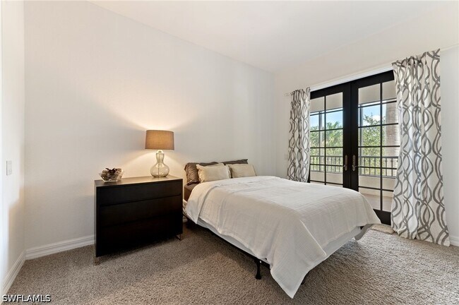 Building Photo - 10723 Mirasol Dr