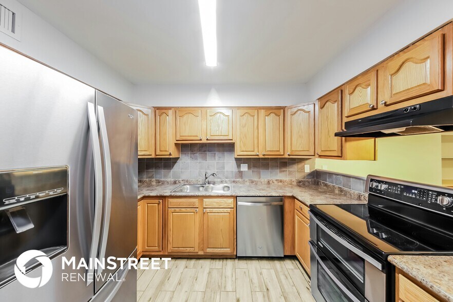 Building Photo - 8346 N 55th Ave