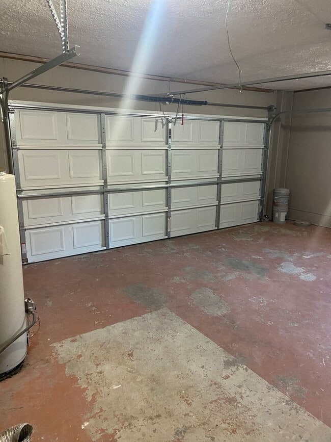 Building Photo - 2119 Grider Pond Rd