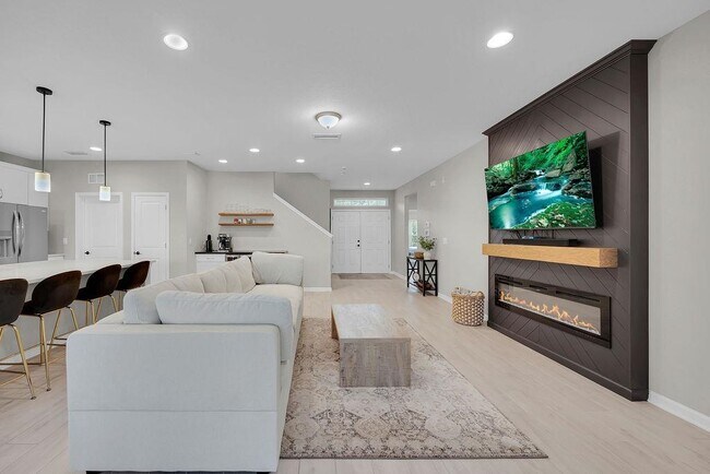 Building Photo - 161 Goldcrest Wy