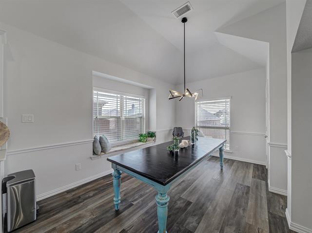 Building Photo - 426 Brook Meadow Dr