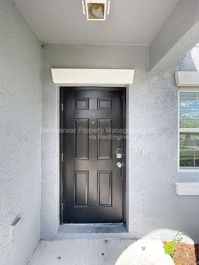 Building Photo - 10352 Blue Plume Ct
