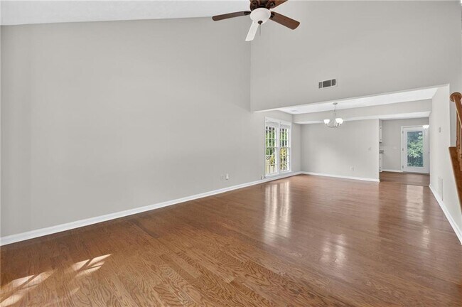 Building Photo - 12110 Greenmont Walk