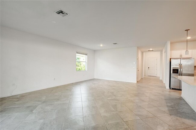 Building Photo - 11387 Pinot Dr