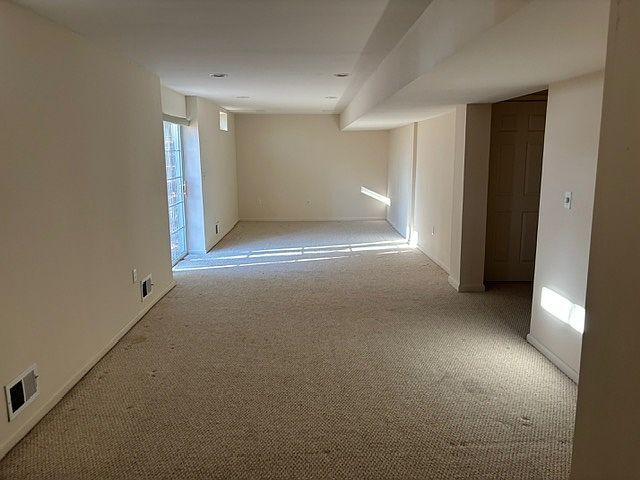 Building Photo - 51 Winding Hill Dr