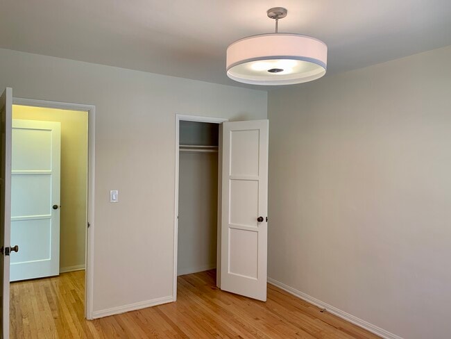 Building Photo - 10630 Holman Ave