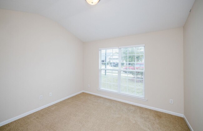 Building Photo - 272 High Meadows Cir