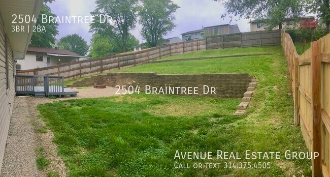 Building Photo - 2504 Braintree Dr