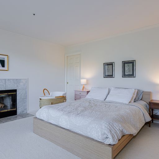 Building Photo - 25 Fir Ave