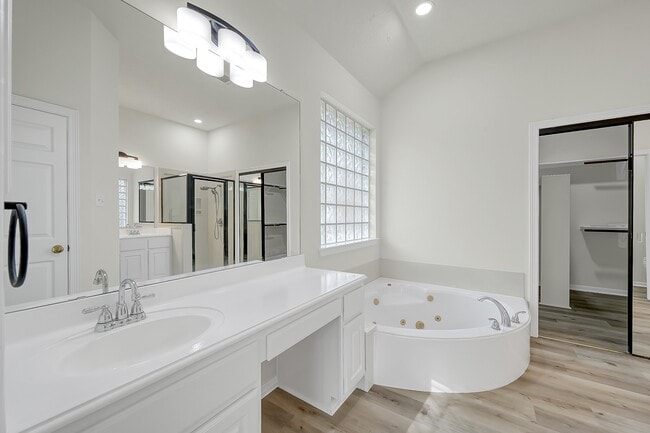 Building Photo - 53 N Peaceful Canyon Cir