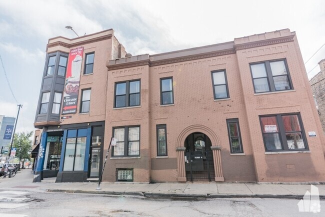 Building Photo - 2833 W Medill Ave