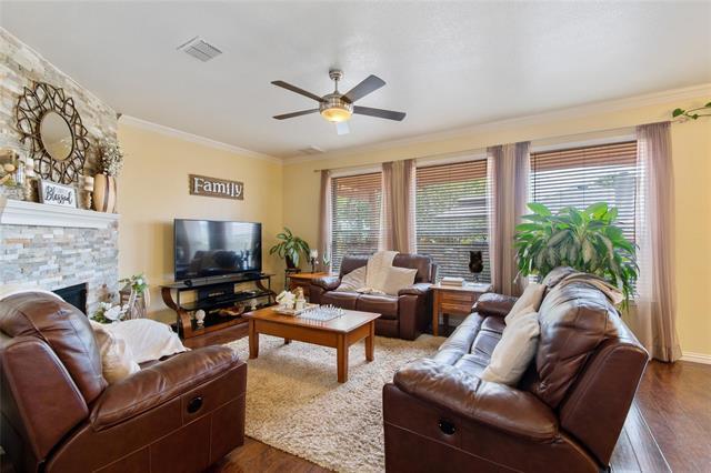 Building Photo - 1003 Stonebrook Dr