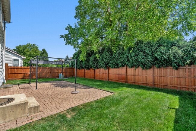 Building Photo - 2636 Whitehall Ln