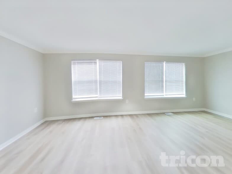 Building Photo - 4633 Sherwood Mills Rd