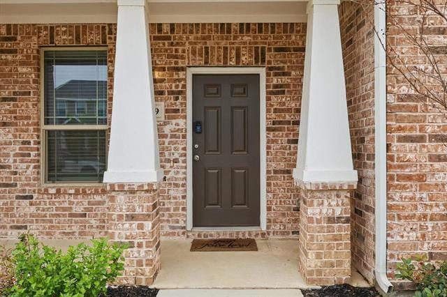 Building Photo - 2209 Davenport Dr