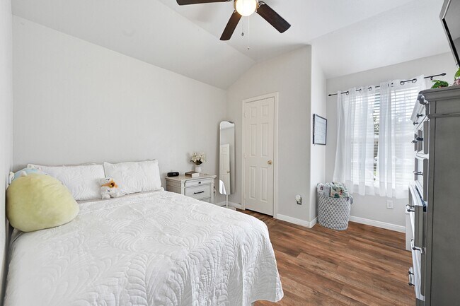 Building Photo - 3902 Cary Creek Dr