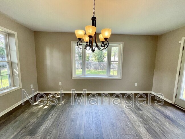 Building Photo - 5651 Dodge Dr