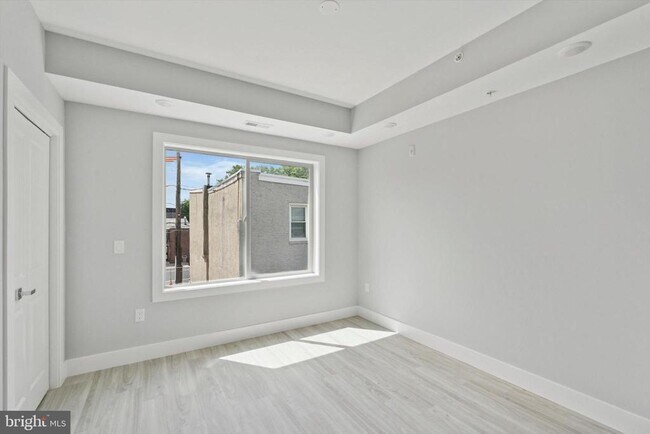 Building Photo - 2401 N 2nd St