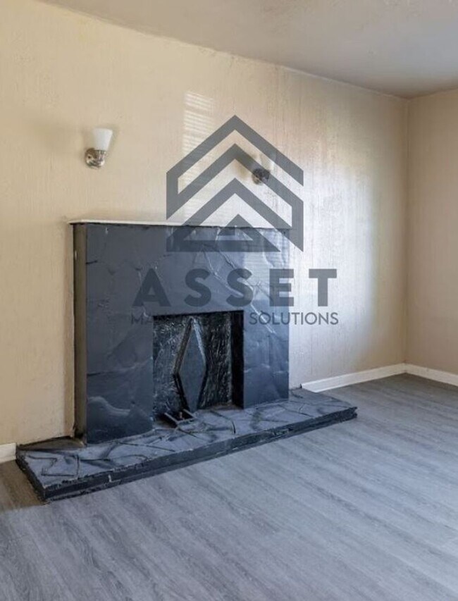 Building Photo - 4 Bedroom Available for Lease & Rent to Own!