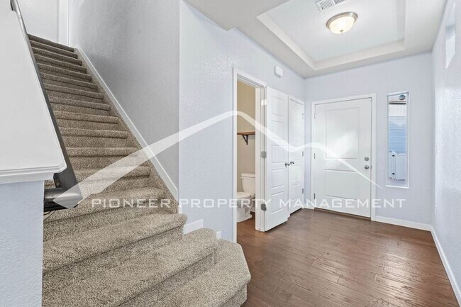 Building Photo - 6684 Thicket Pass Ln