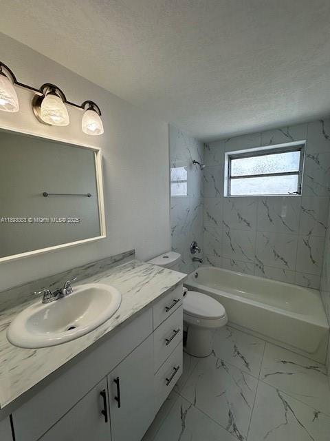 Building Photo - 9375 Fontainebleau Blvd